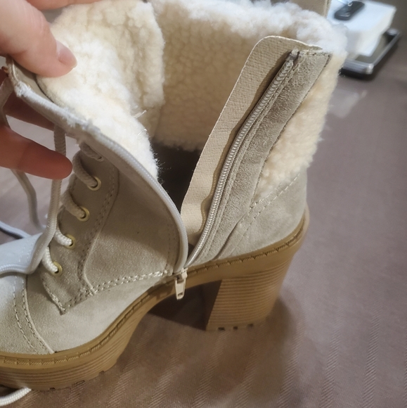 Ankle boots - Picture 3 of 6